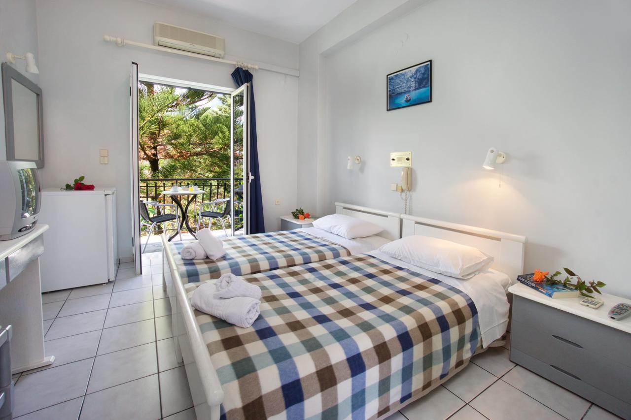 Hotel Athina Karavomylos Exterior photo